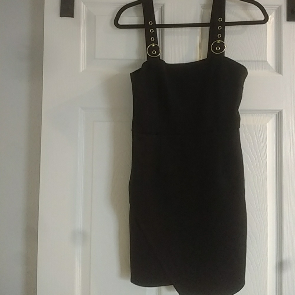 NWOT Black Jumper Dress Forever 21 M